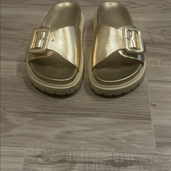 MIA Women Sandals - Picture 4 of 4